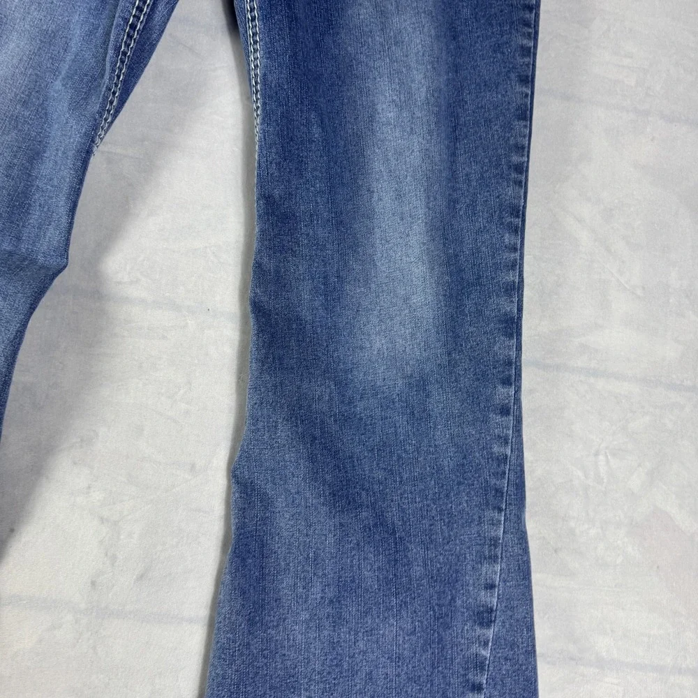 NWT True Religion Joey Womens Flare Jeans Blue Denim Mid Rise Flap Pockets 29‎